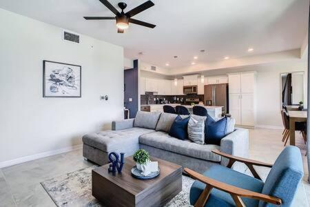Cute Lakeview 2Br Condo With 2 Clubhouses Kissimmee Eksteriør billede